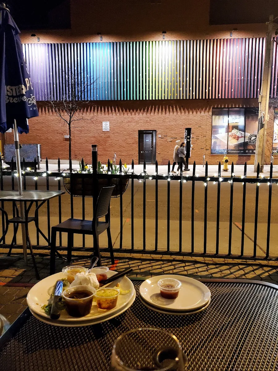Vibe, Church St. Garage Bar