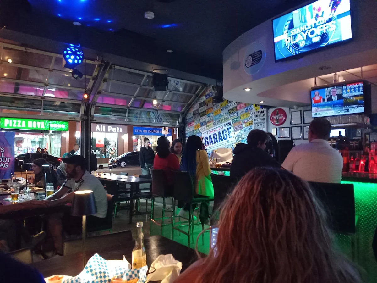 Vibe, Church St. Garage Bar