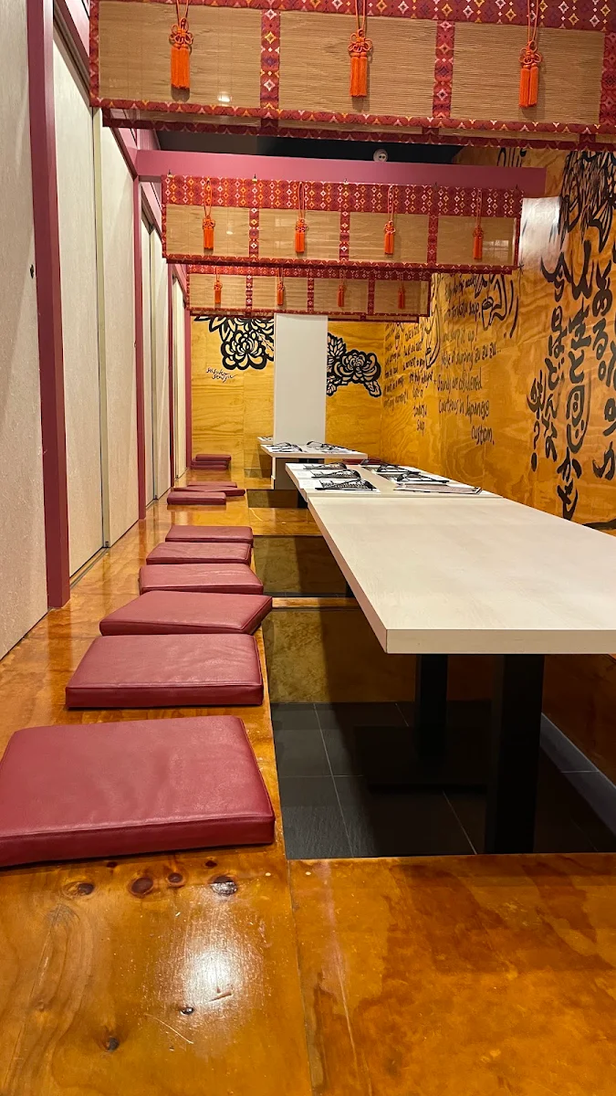Vibe, Ikkoryu Fukuoka Ramen