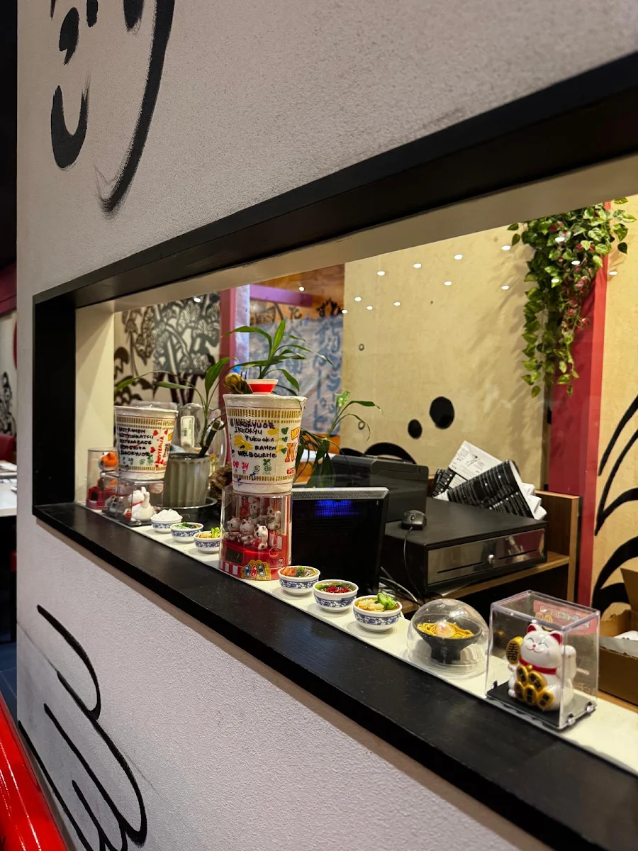 Vibe, Ikkoryu Fukuoka Ramen