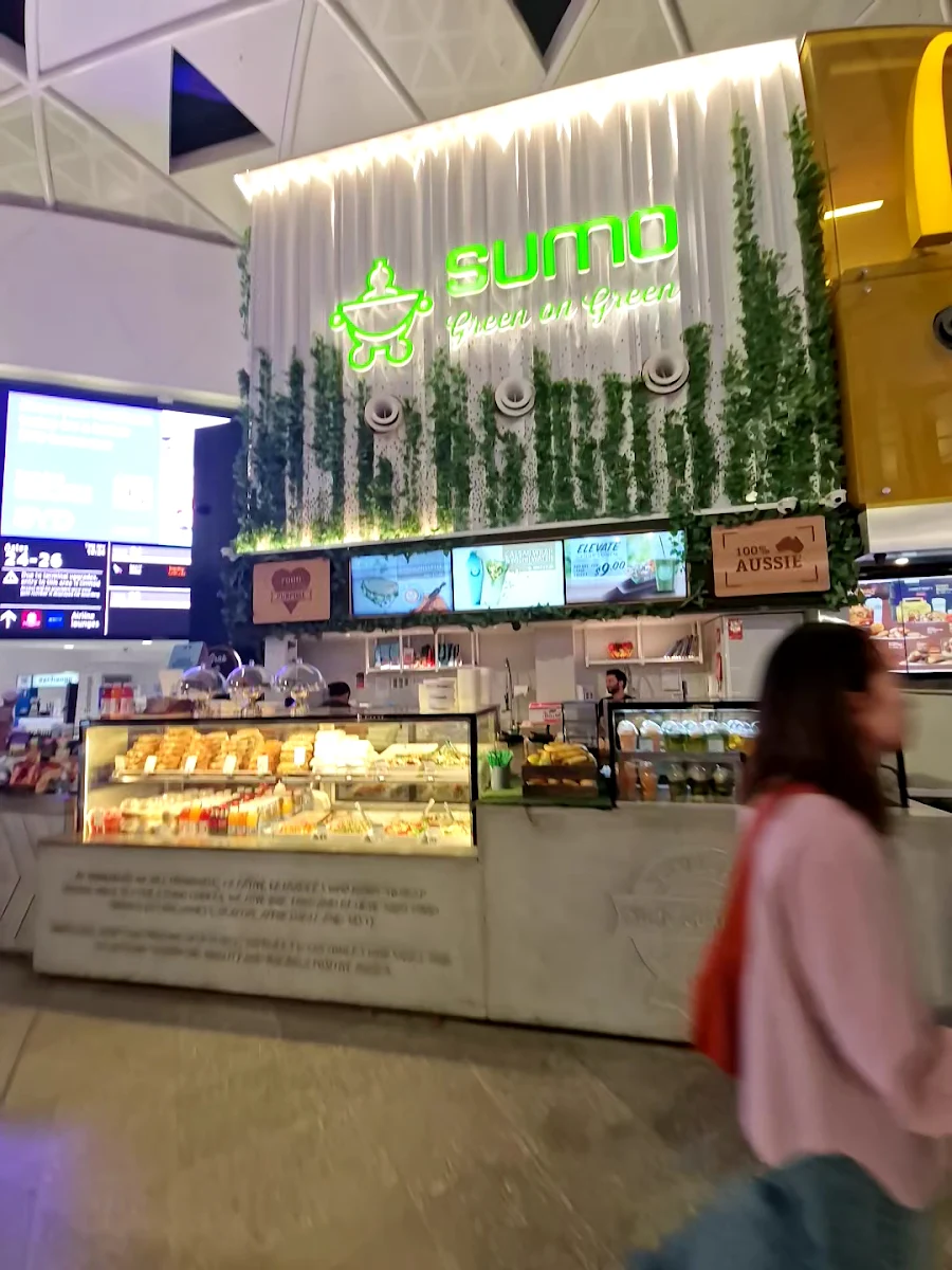 Vibe, Sumo Salad