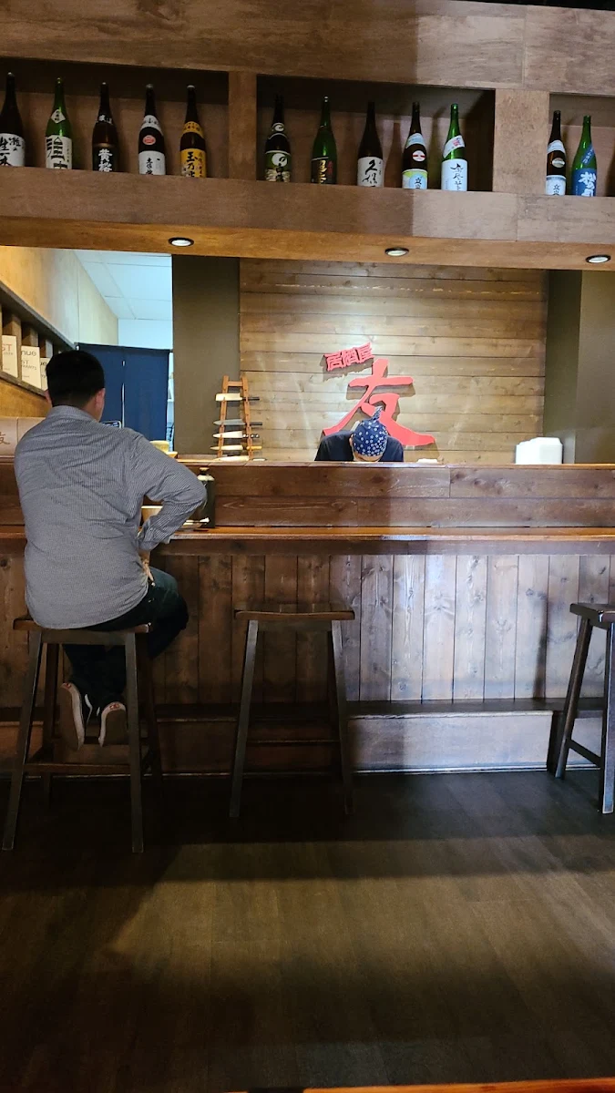 Vibe, Izakaya Tomo