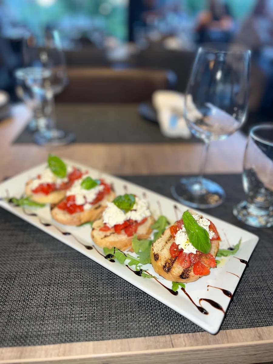 Food & drink, IL Gatto e la Volpe Bradford