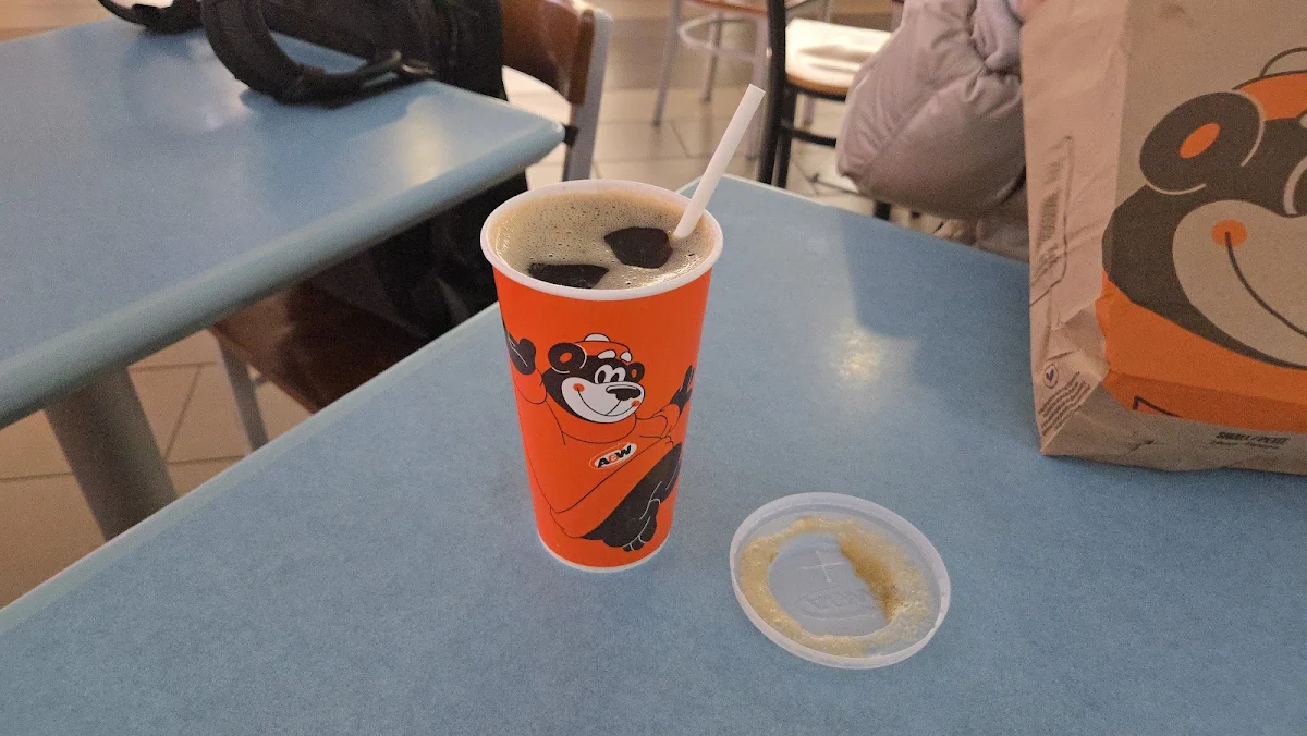 Food & drink, A&W Canada