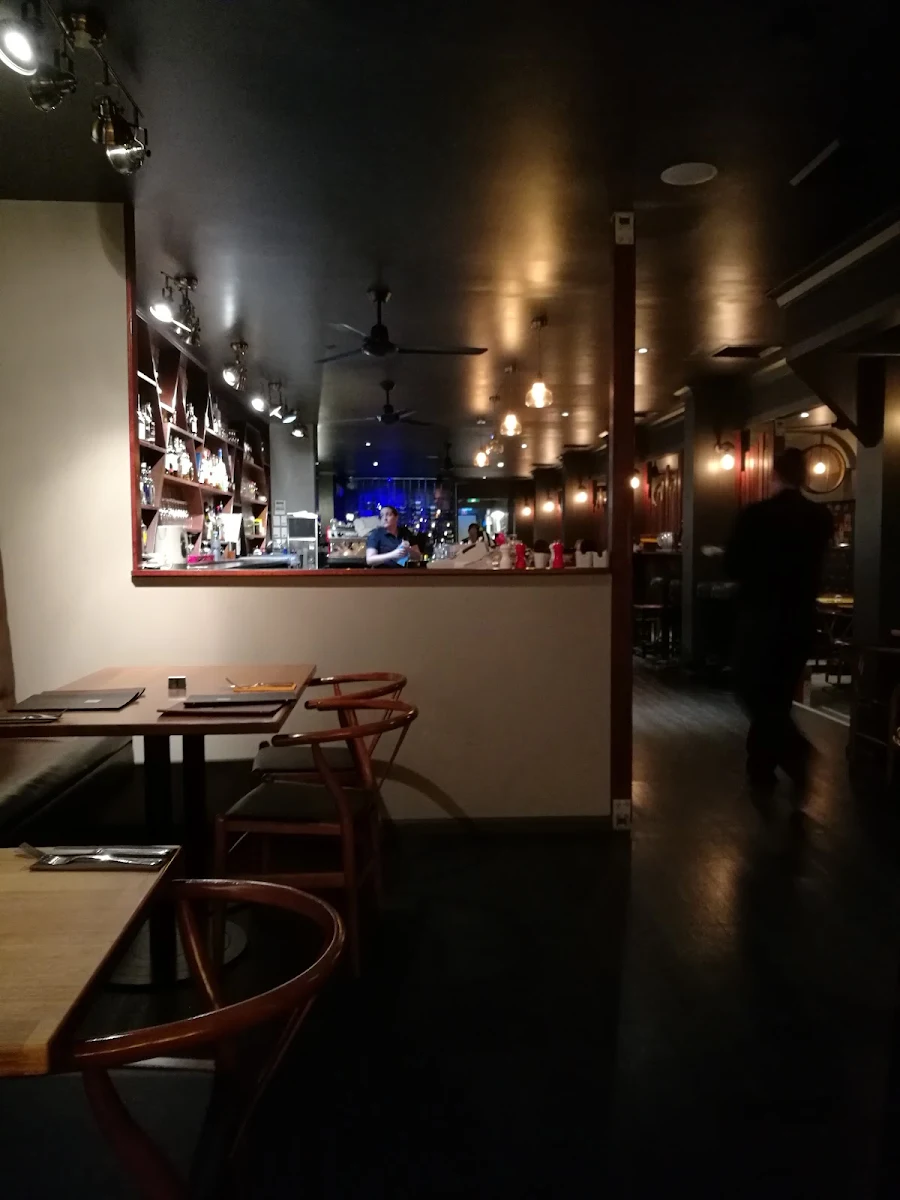 Vibe, Masala Indian Cuisine