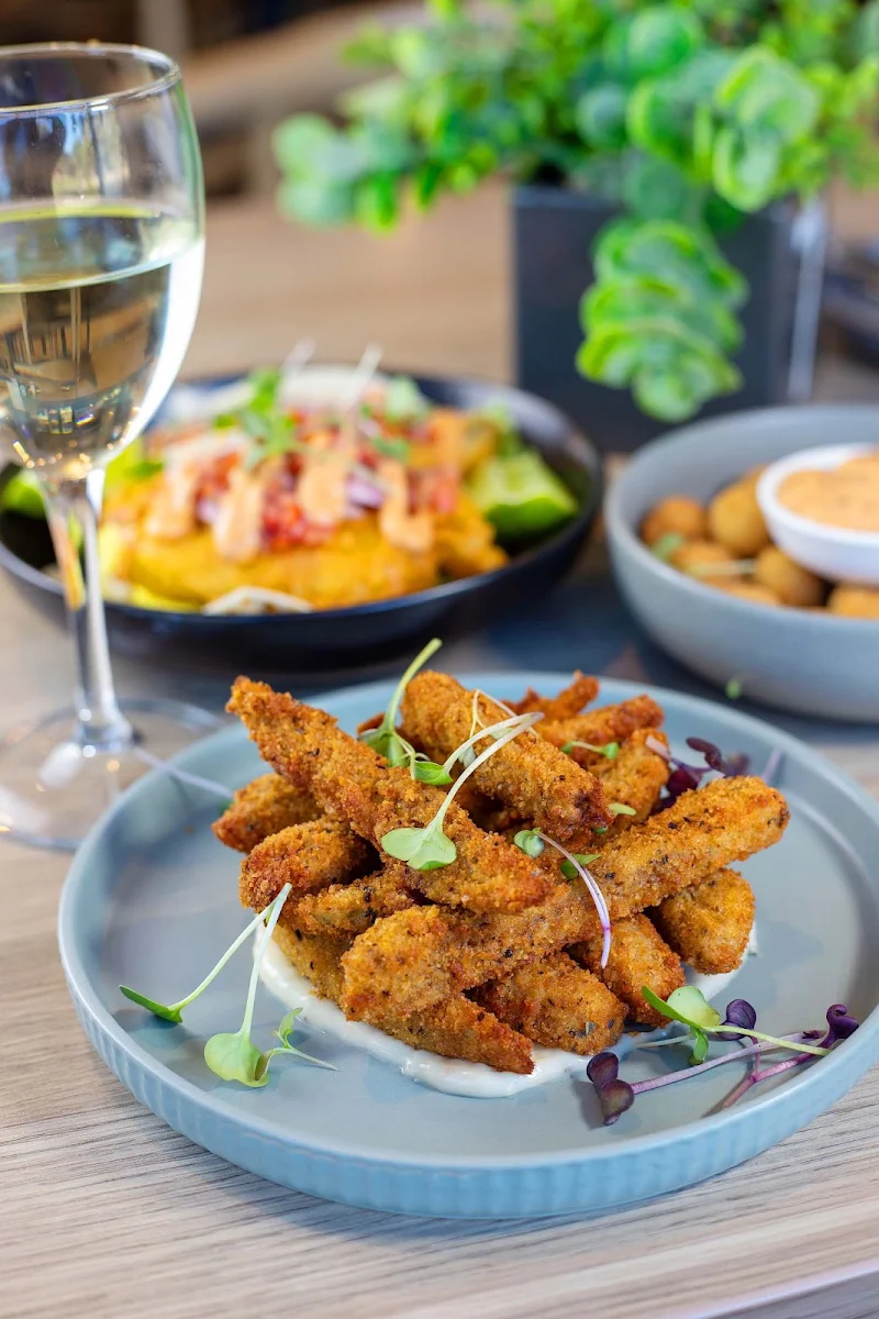 Food & drink, Regency Tavern
