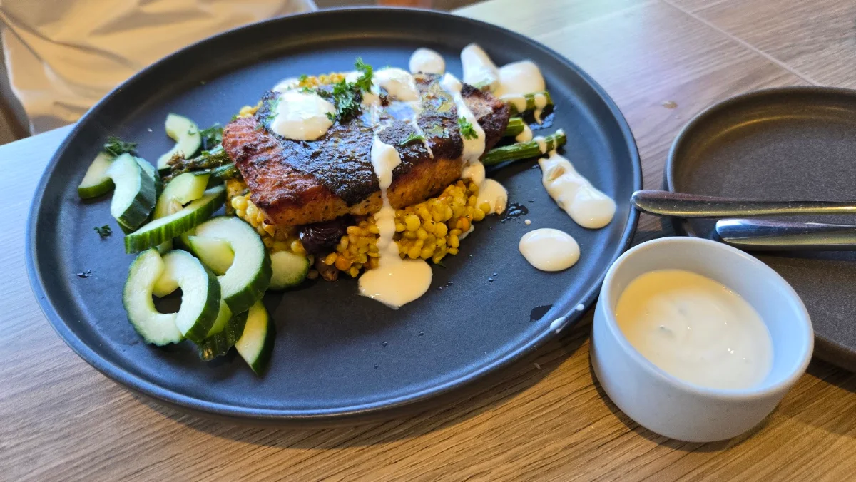 Food & drink, Regency Tavern