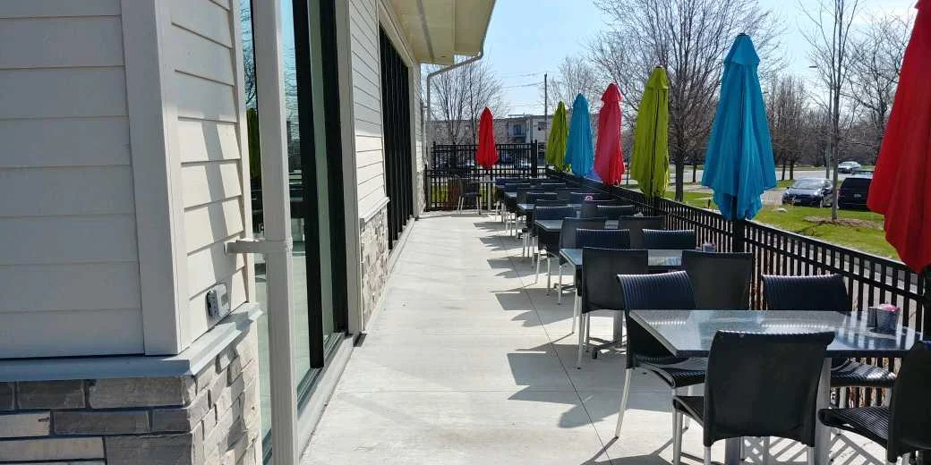 Vibe, Home Plate Restaurant