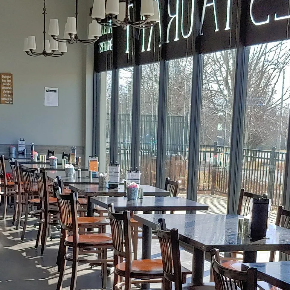 Vibe, Home Plate Restaurant