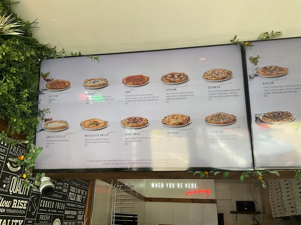 Menu, Bruno's Pizza