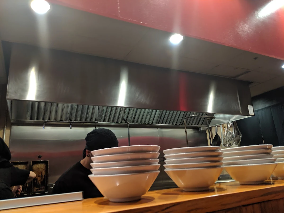 Vibe, Ramen Danbo Robson