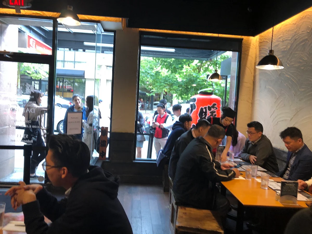 Vibe, Ramen Danbo Robson