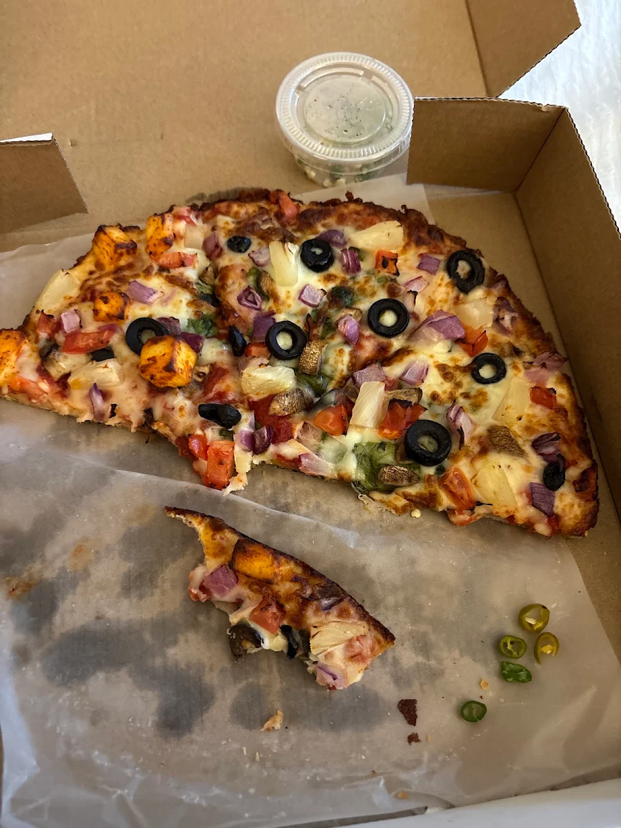 Food & drink, Halfmoon Pizzeria + Donair