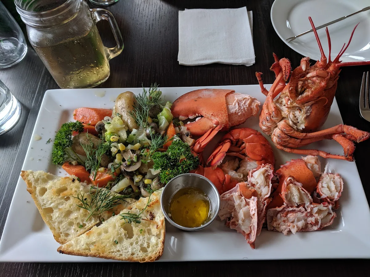 Food & drink, Canvas Cove Bistro