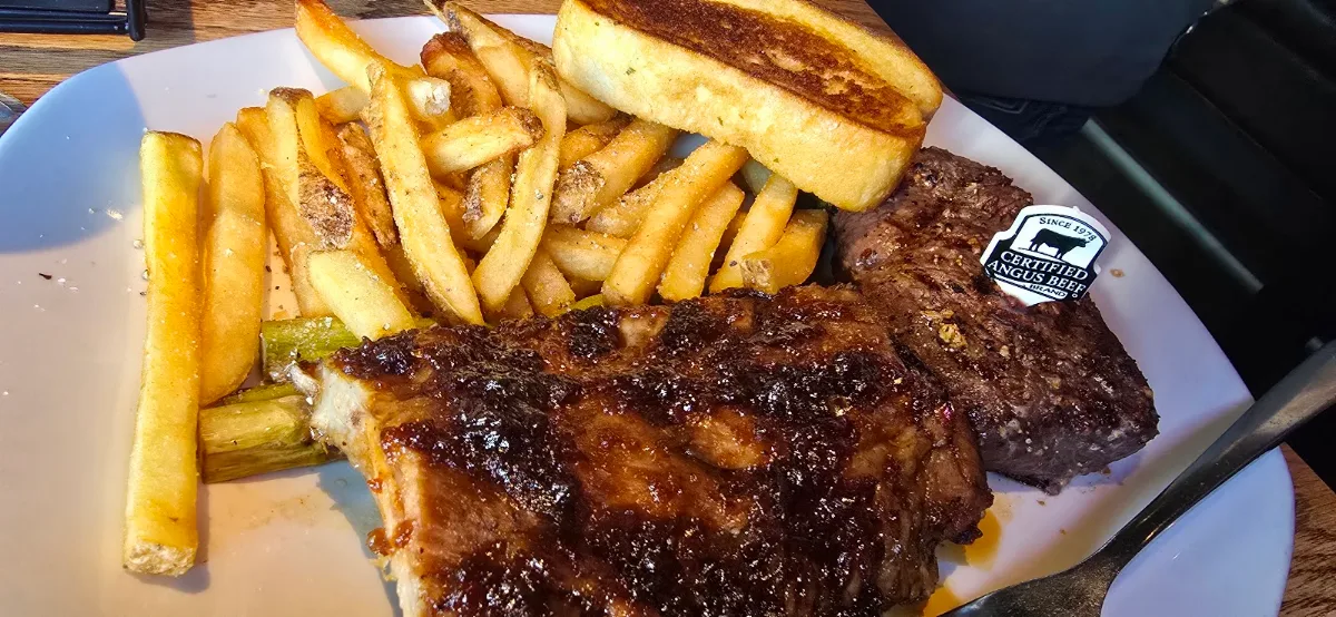 Food & drink, The Flats Eatery + Drink