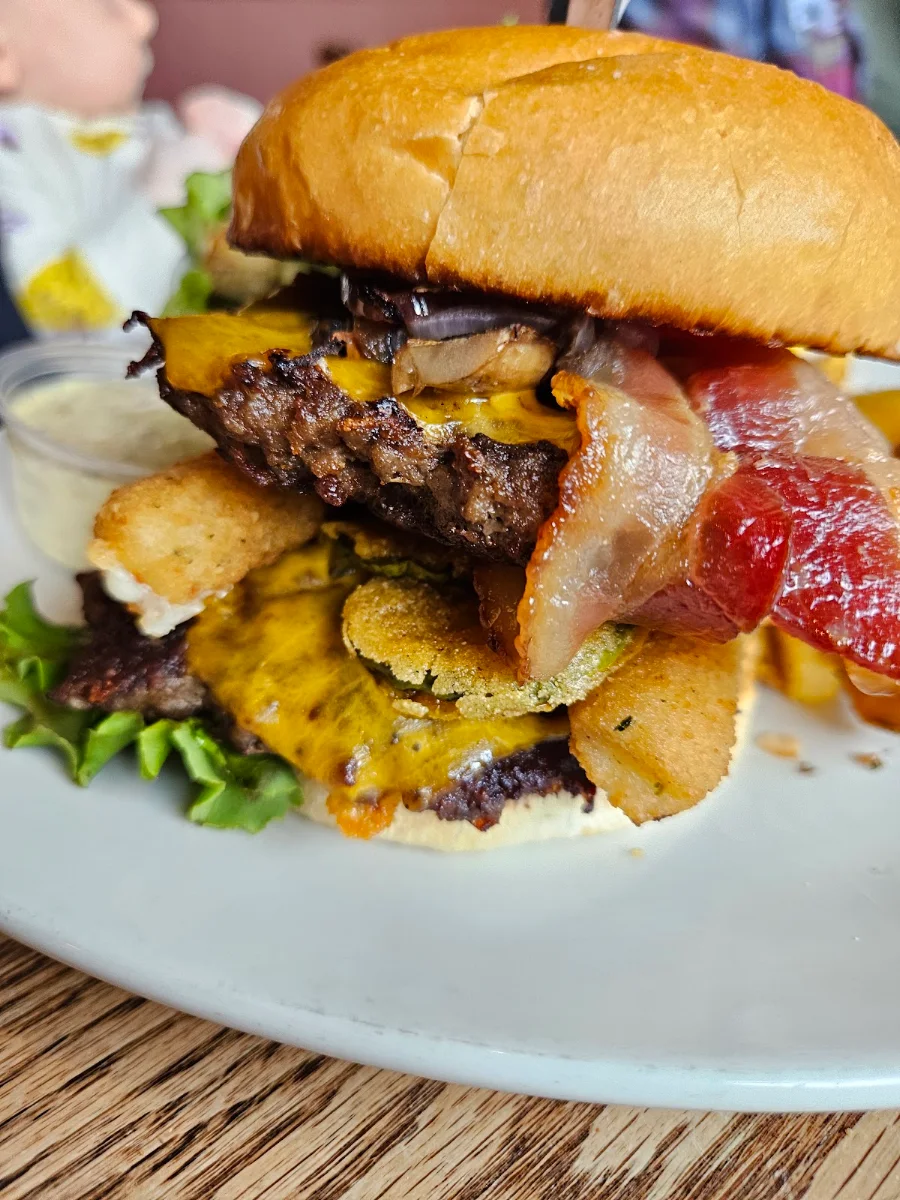 Food & drink, The Flats Eatery + Drink