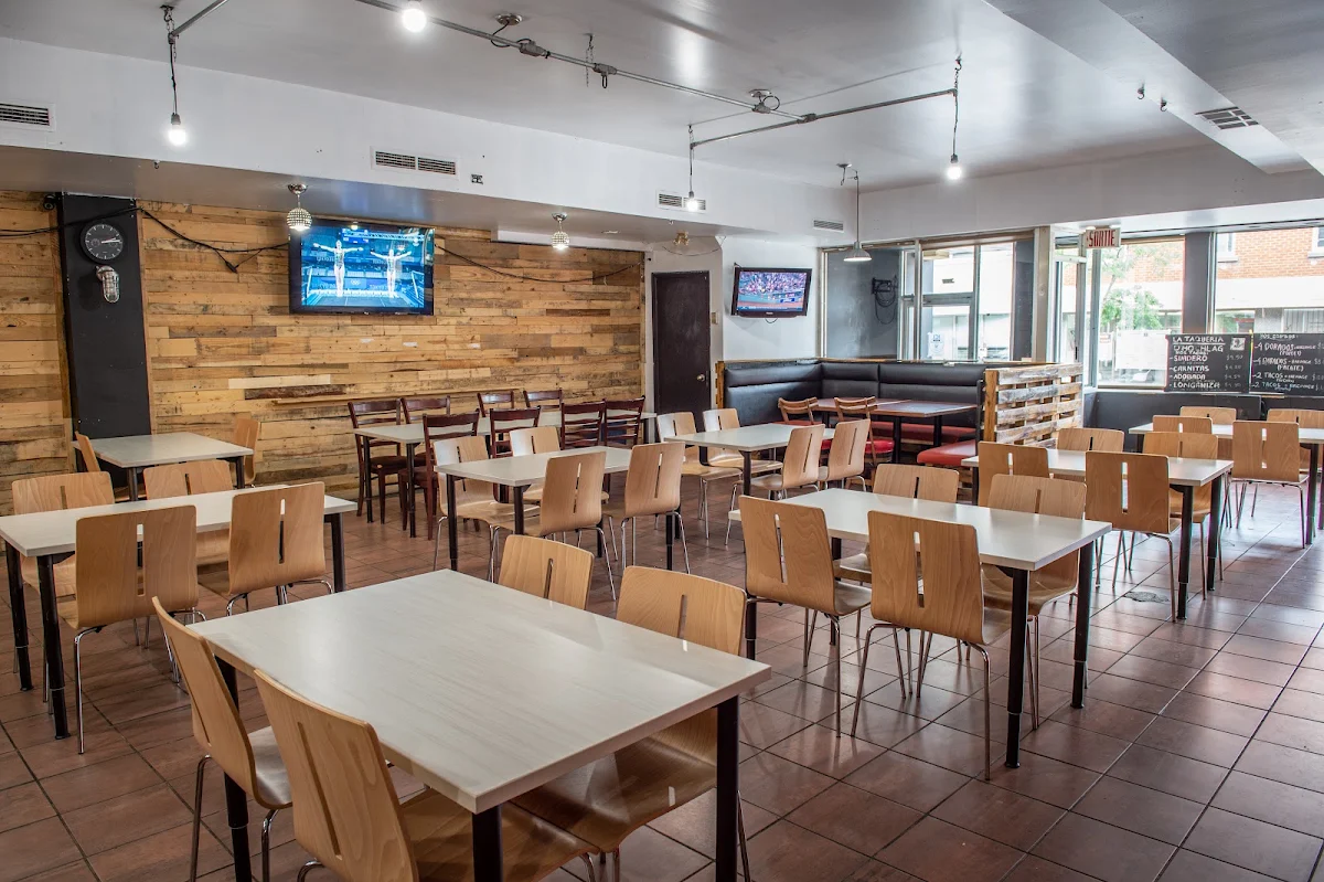 Vibe, La Taqueria d'Hochlag