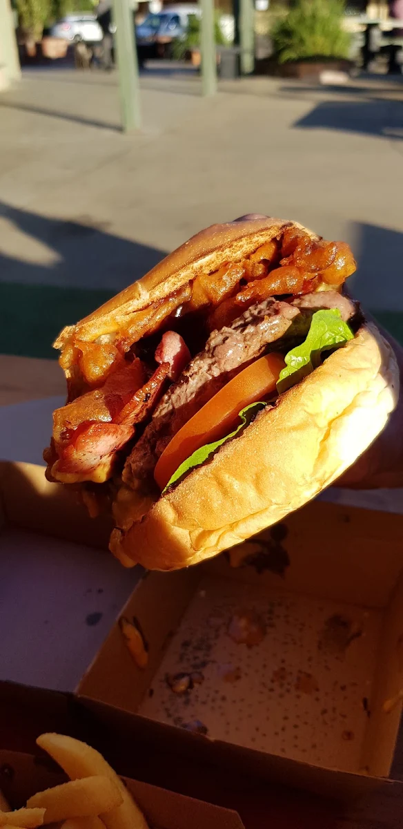 Food & drink, BRUBURGER