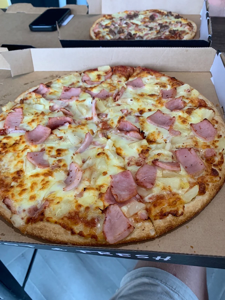 Food & drink, Singo Pizza Crew