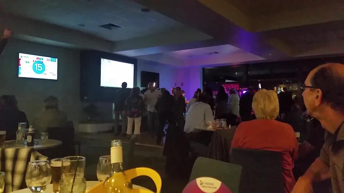 Vibe, Club Windang