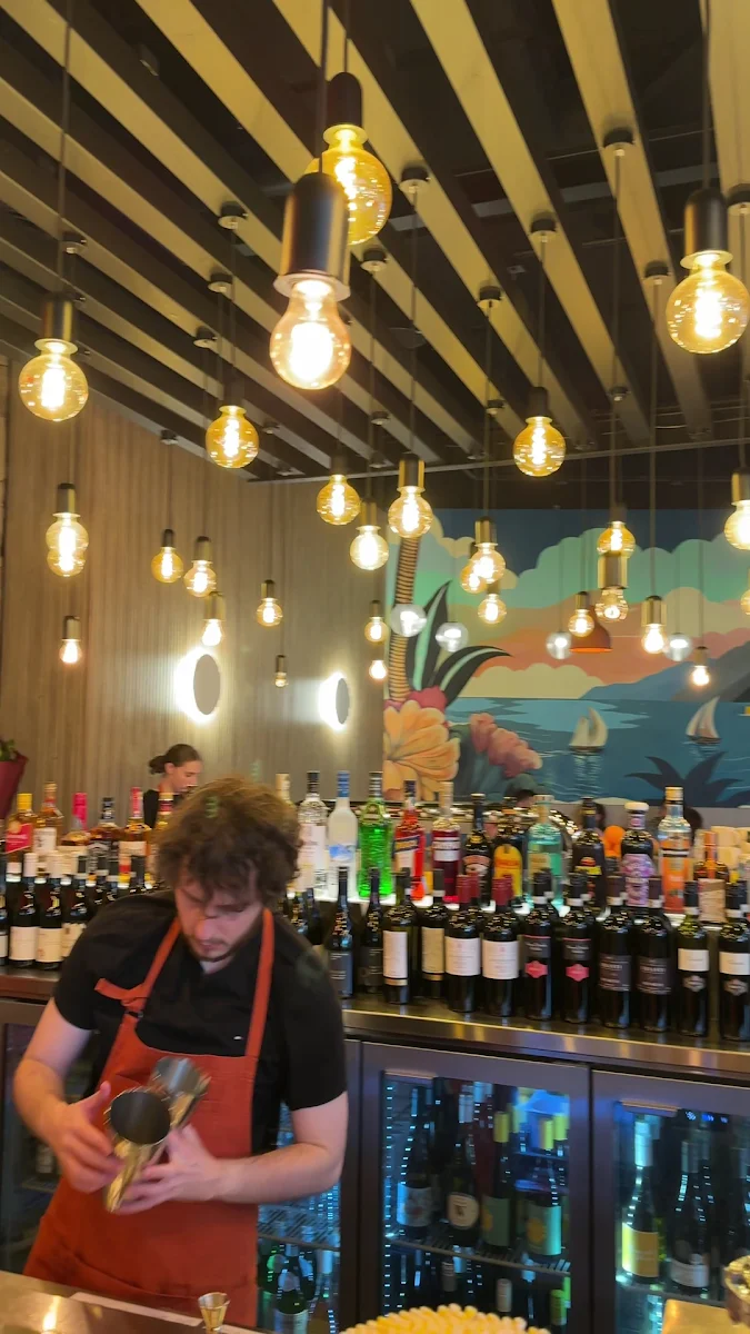 Vibe, Sketti Italian Restaurant - Knox Westfield