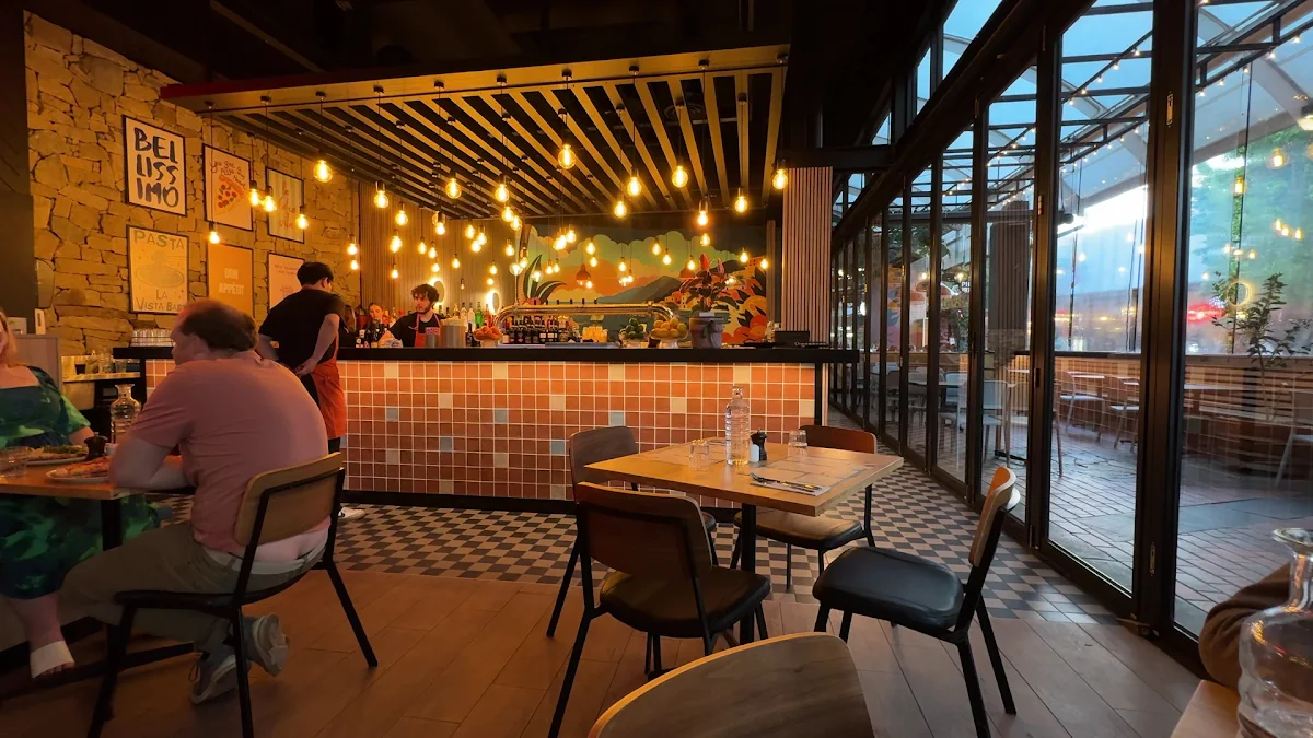 Vibe, Sketti Italian Restaurant - Knox Westfield