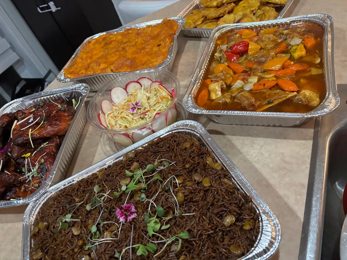Food & drink, Dounie Cuisine