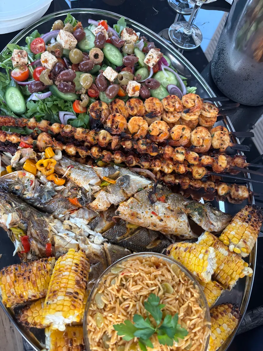 Food & drink, Dounie Cuisine