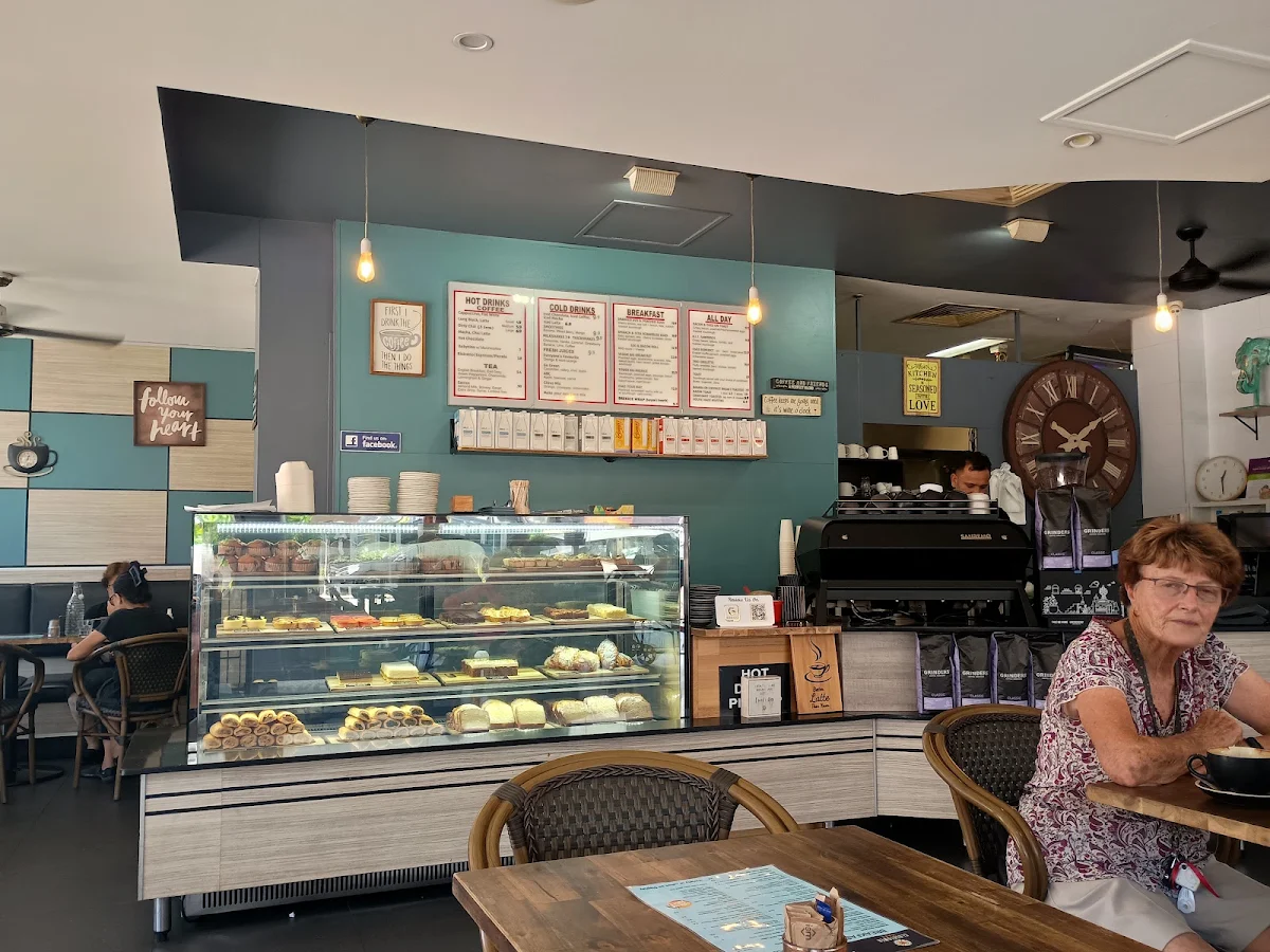 Vibe, Clocktower Cafe|Catering