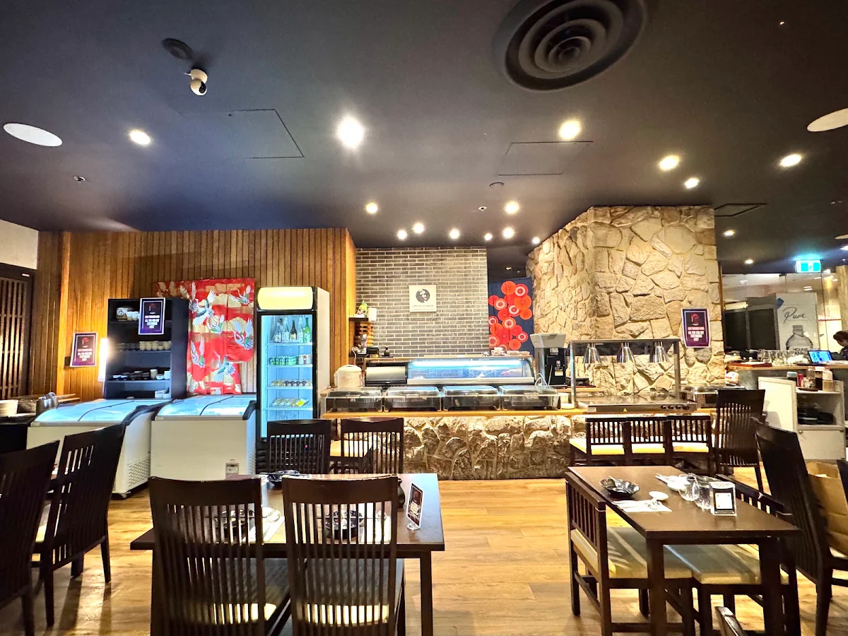 Vibe, ITSUMO Japanese Restaurant & Izakaya Bar