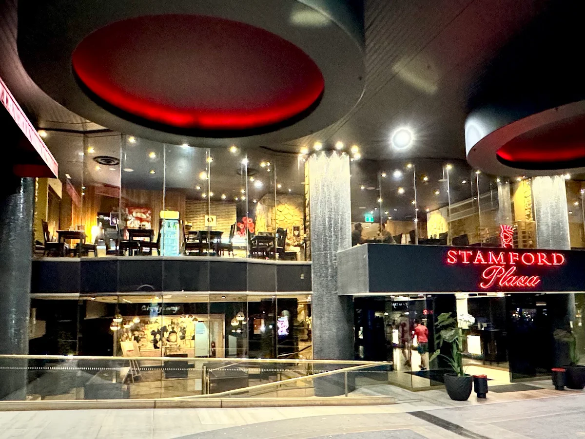Vibe, ITSUMO Japanese Restaurant & Izakaya Bar