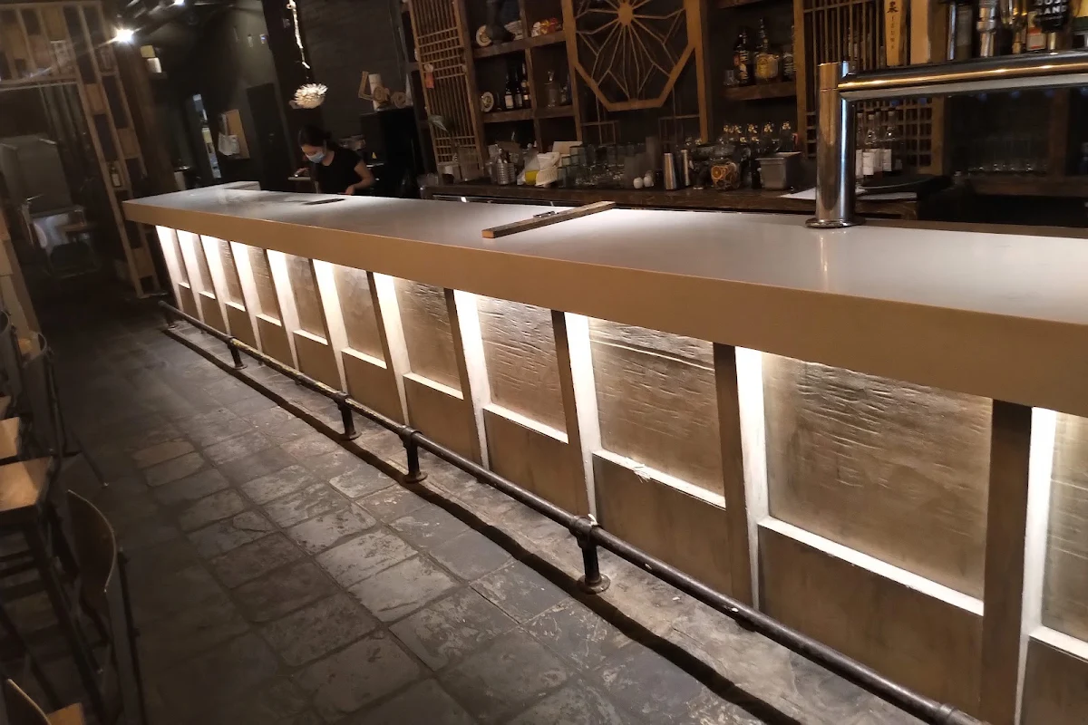 Vibe, Kibo Sushi House - Annex