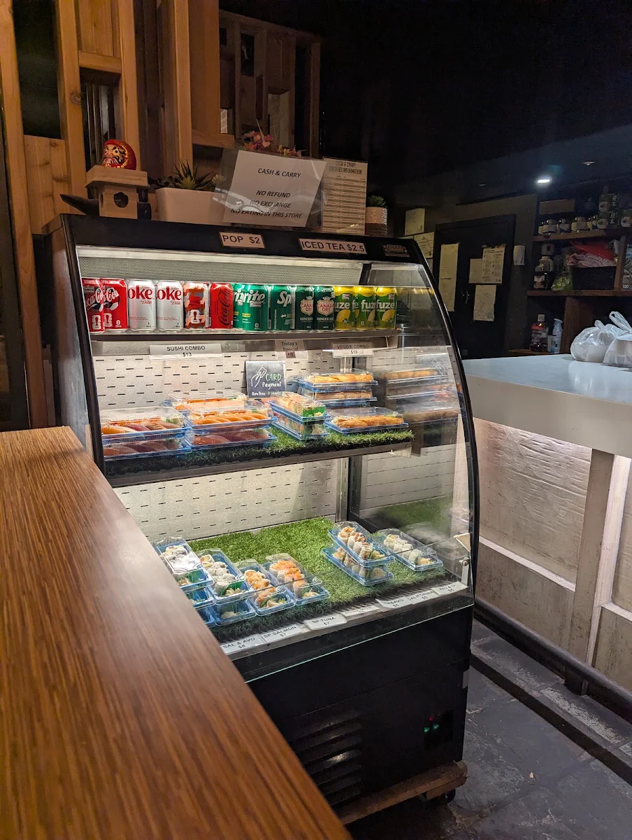 Vibe, Kibo Sushi House - Annex
