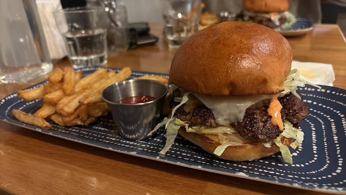 Food & drink, Blend Bistro