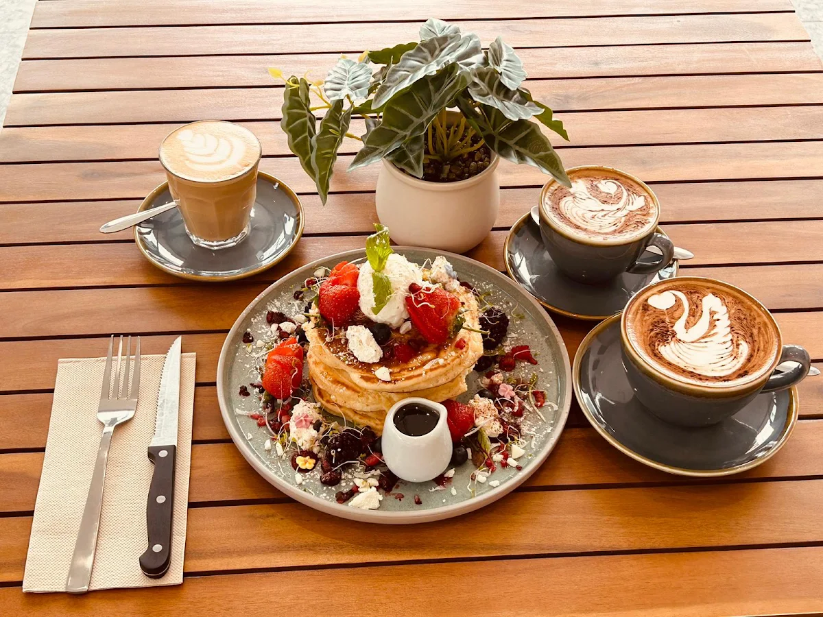 Food & drink, 10/10 cafe