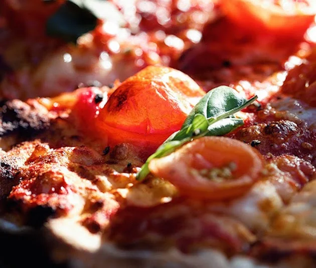 Food & drink, Cargo Bar Pizza Lounge