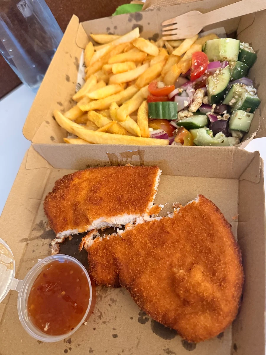 Food & drink, Harrys Schnitzel Joint Marketown