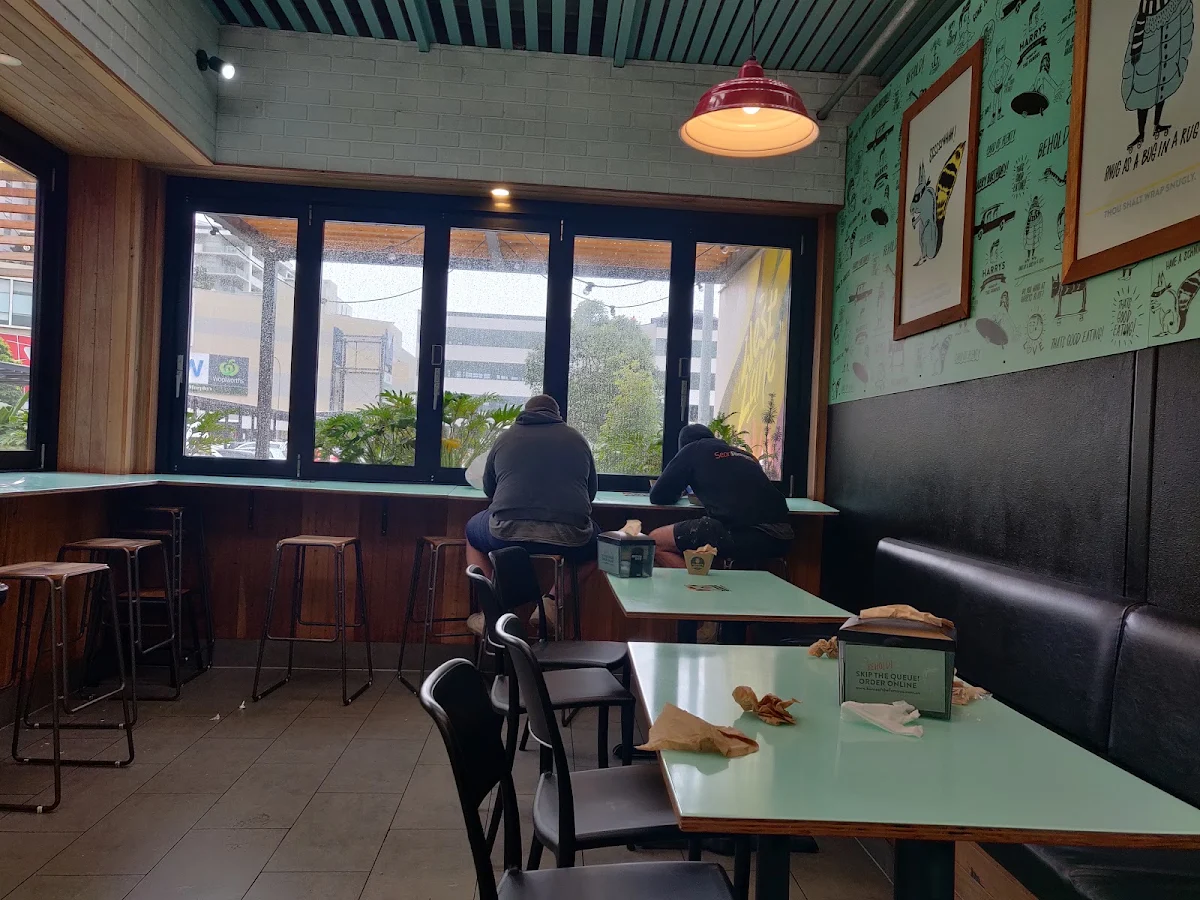 Vibe, Harrys Schnitzel Joint Marketown