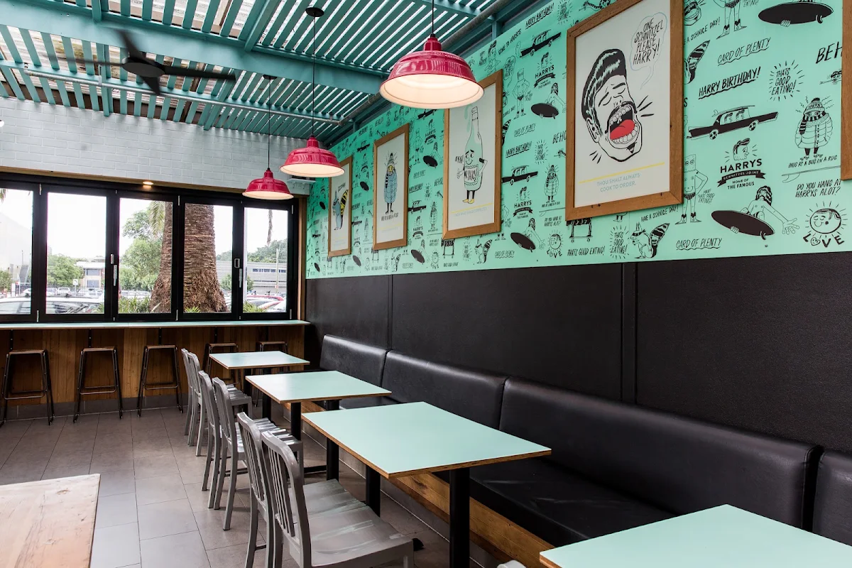 Vibe, Harrys Schnitzel Joint Marketown