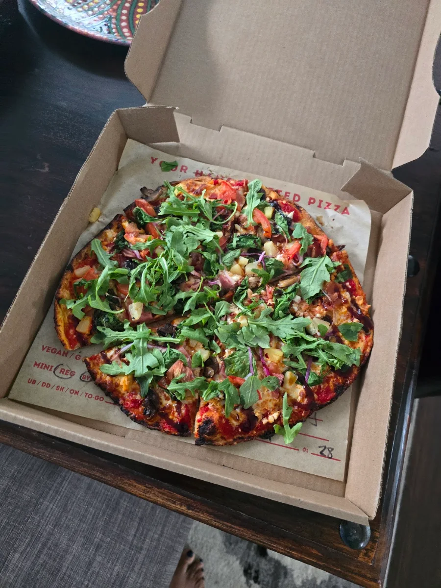Food & drink, Score Pizza
