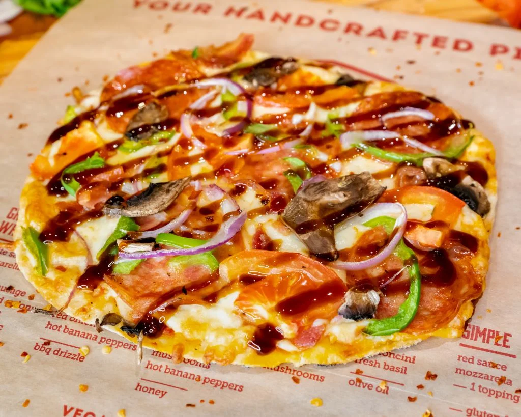 Food & drink, Score Pizza