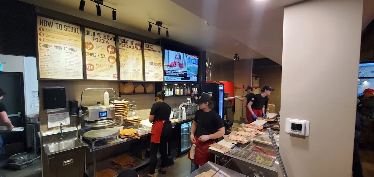Vibe, Score Pizza