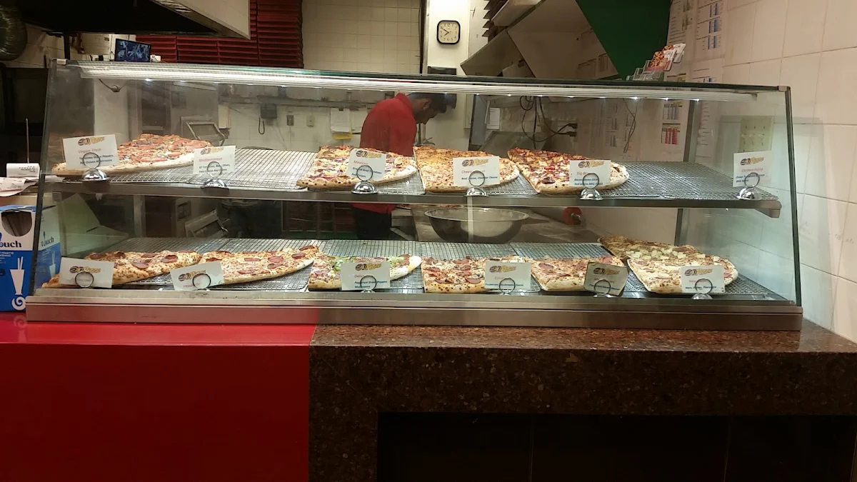 Vibe, 241 Pizza