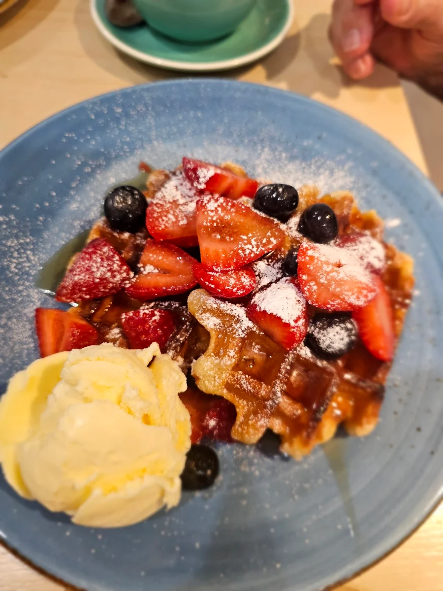 Food & drink, Montano's Patisserie Cafe.