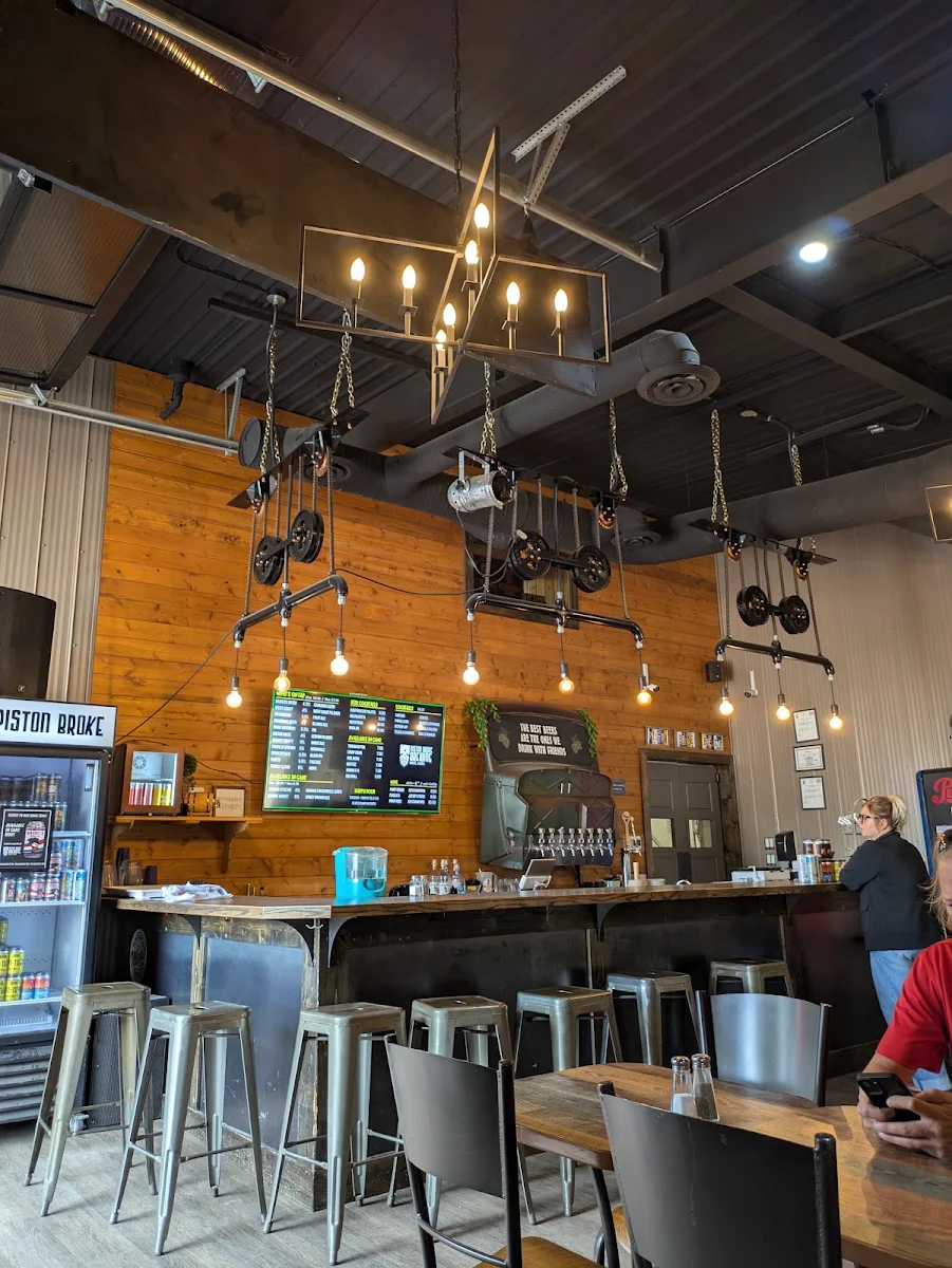 Vibe, Piston Broke Brewing