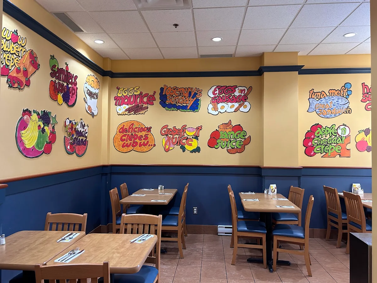 Vibe, Cora's Breakfast & Lunch