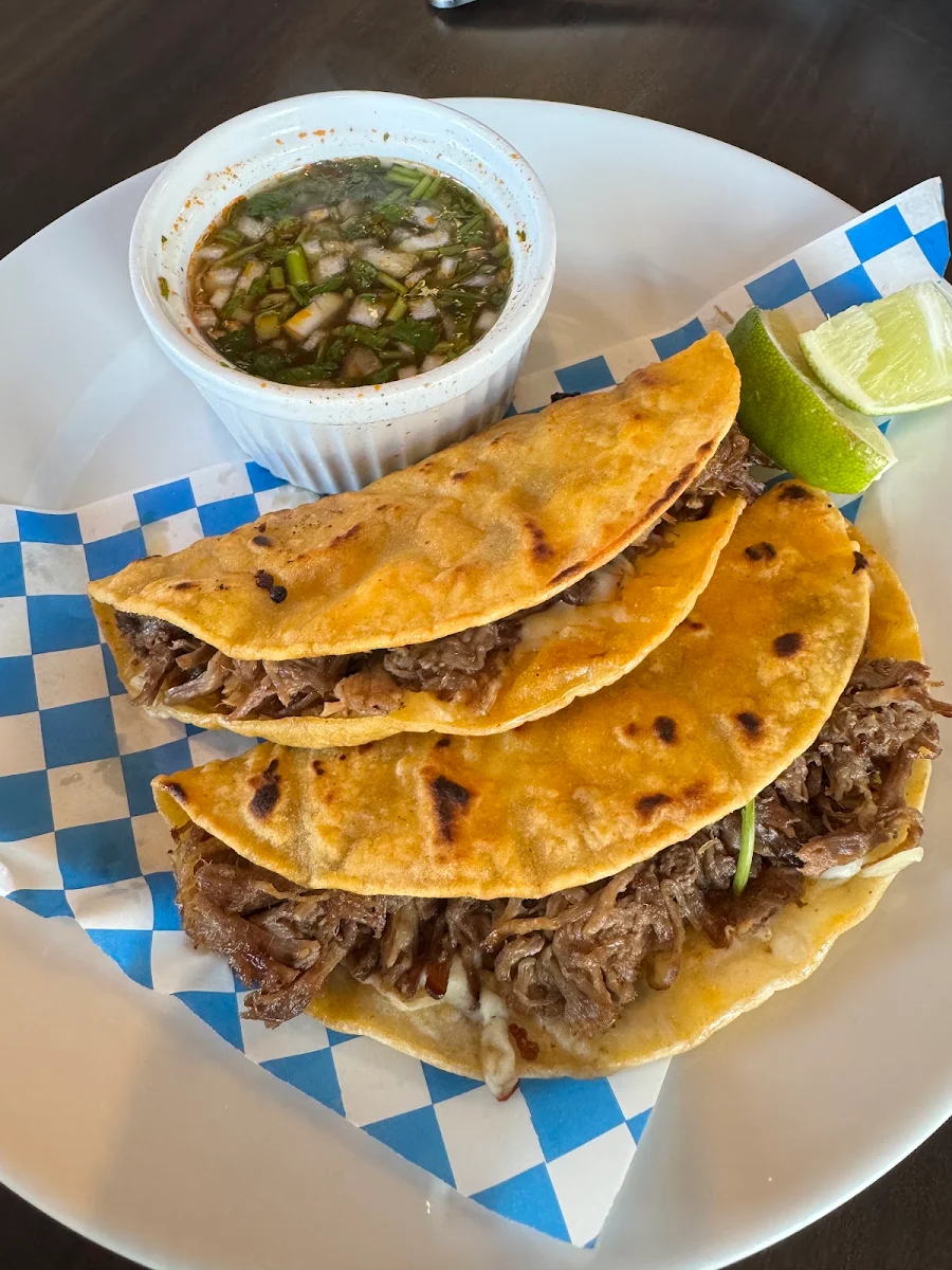 Food & drink, Sabrosito Restaurant (formerly Don Oso's)