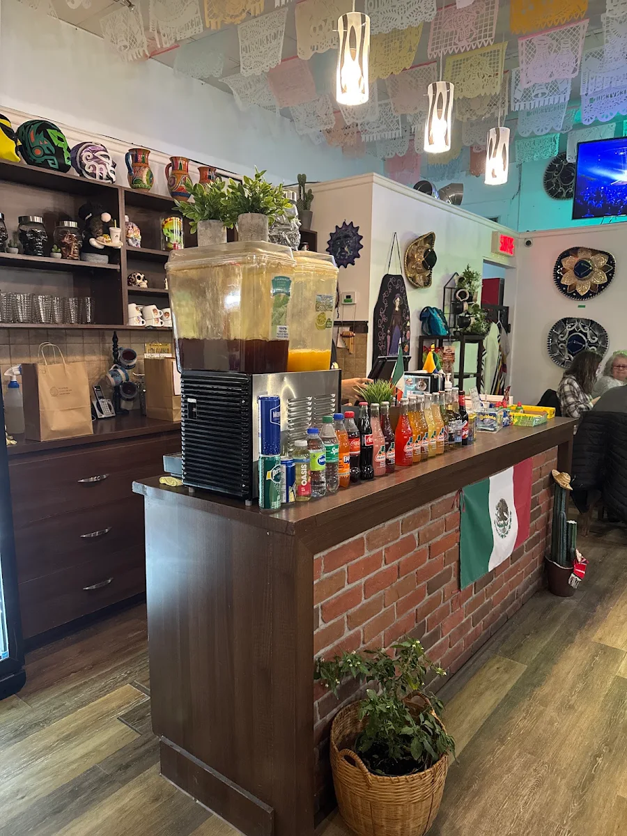 Vibe, Taco & Burrito