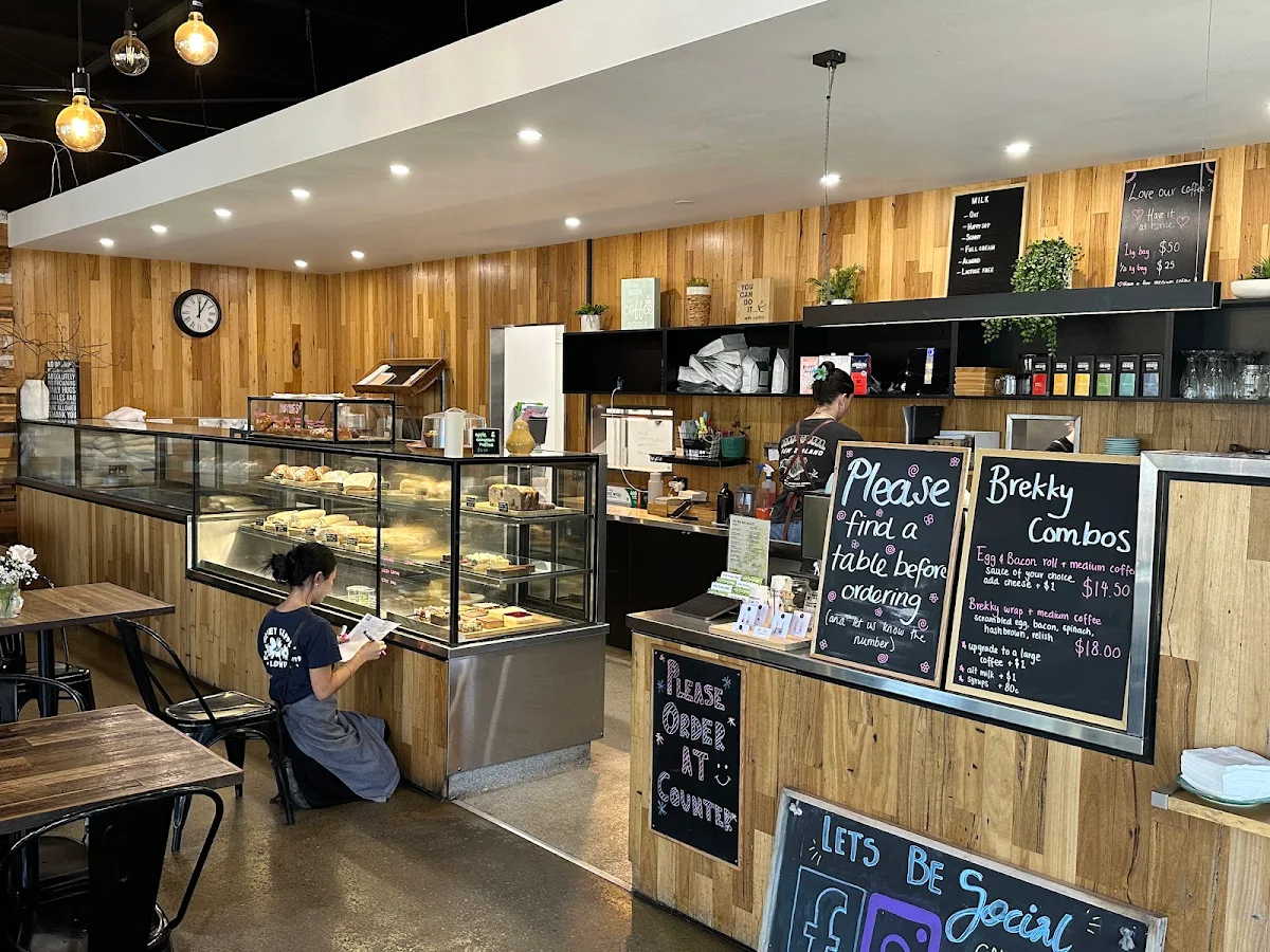 Vibe, Golden Brew Cafe Mornington