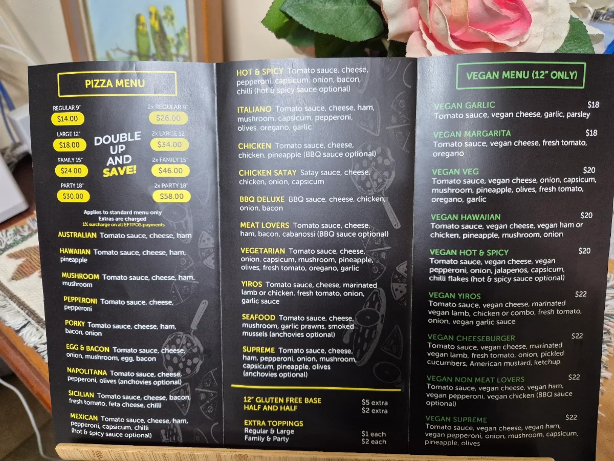 Menu, Mamma Mia Pizzeria